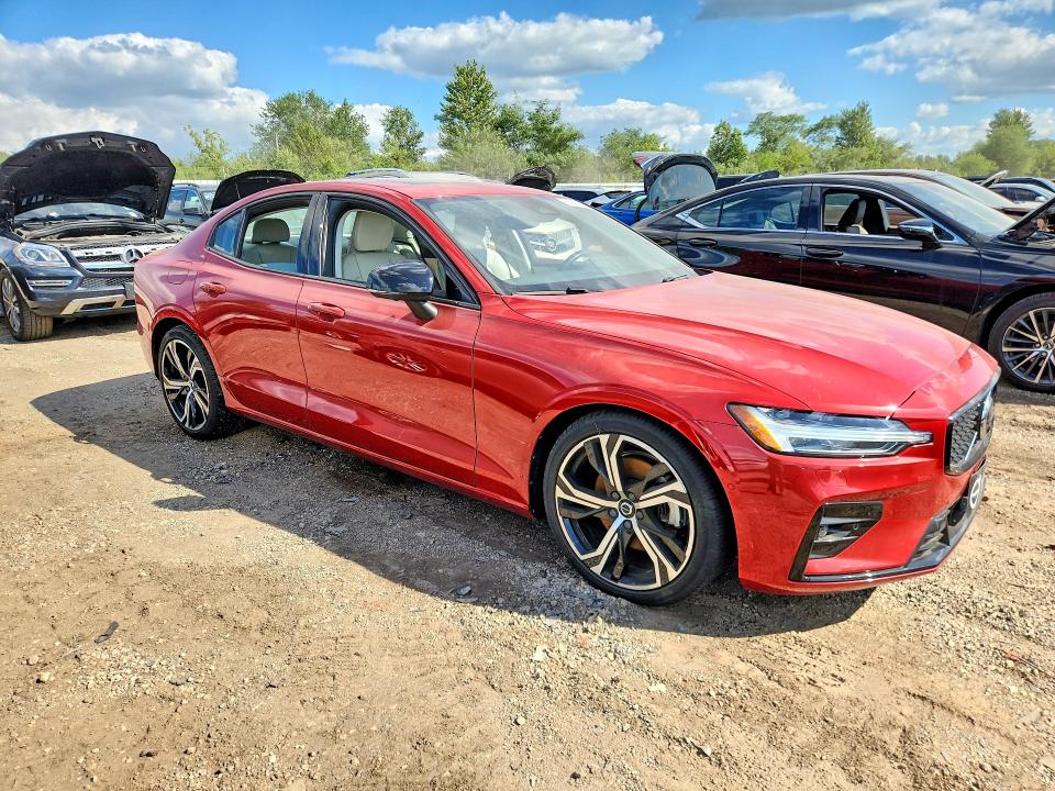 65233666 :رقم المزاد ، 7JRL12TL5RG303938 vin ، 2024 Volvo S60 مزاد بيع