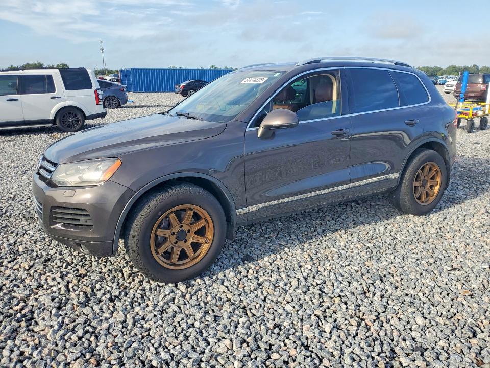 Auction sale of the 2012 Volkswagen Touareg, vin: WVGFK9BP0CD005534, lot number: 64474696