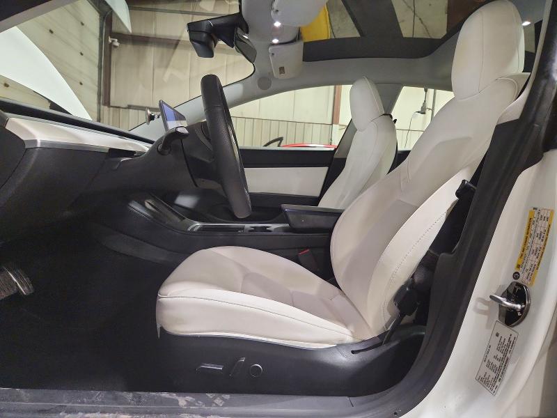 64027246 :رقم المزاد ، 5YJ3E1EA2MF908687 vin ، 2021 Tesla Model 3 مزاد بيع