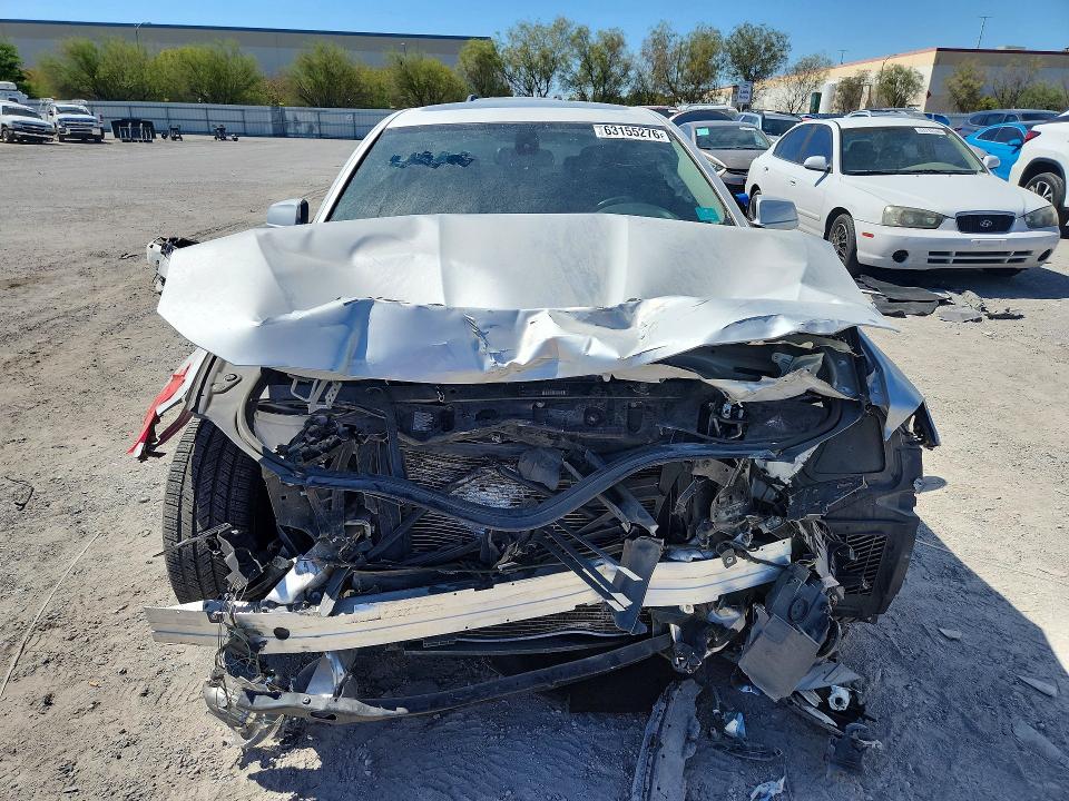 63155276 :رقم المزاد ، WBAFR1C59BDS36832 vin ، 2011 Bmw 528 مزاد بيع