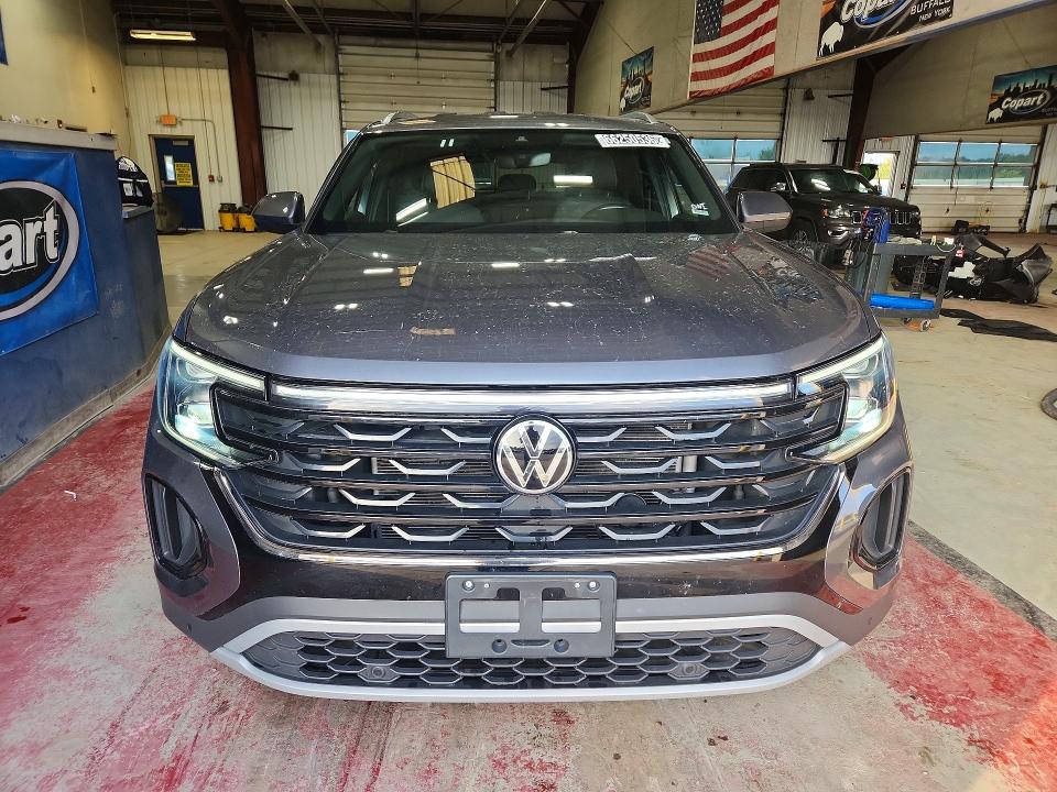 Продаж на аукціоні авто 2025 Volkswagen Atlas Cross Sport, vin: 1V2HE2CA2SC210944, номер лоту: 66250536