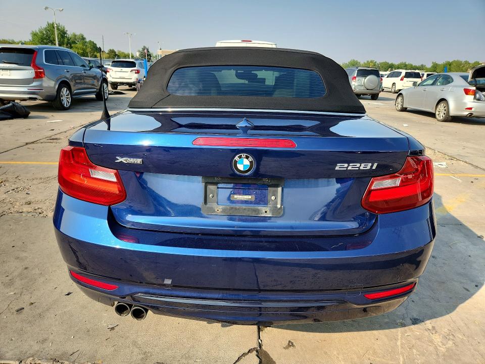 64271876 :رقم المزاد ، WBA1L9C59GV325411 vin ، 2016 Bmw 228 مزاد بيع