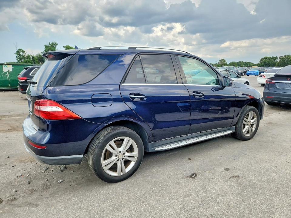 65582066 :رقم المزاد ، 4JGDA5JB8DA166788 vin ، 2013 Mercedes-benz Ml مزاد بيع