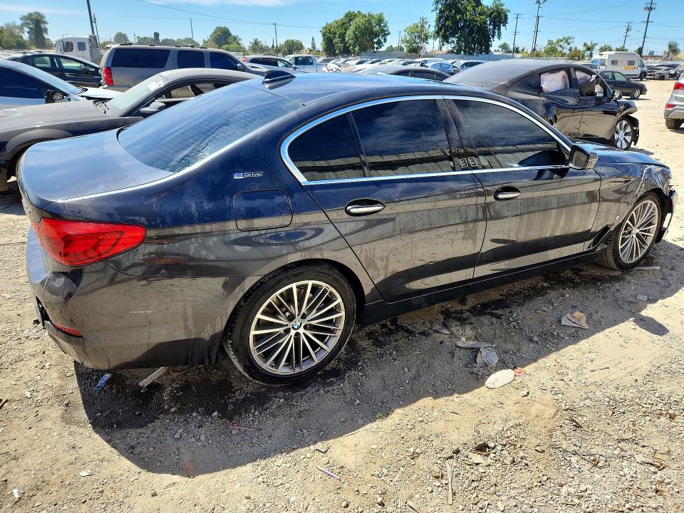 Auction sale of the 2018 Bmw 530e, vin: WBAJA9C52JB034201, lot number: 65532316