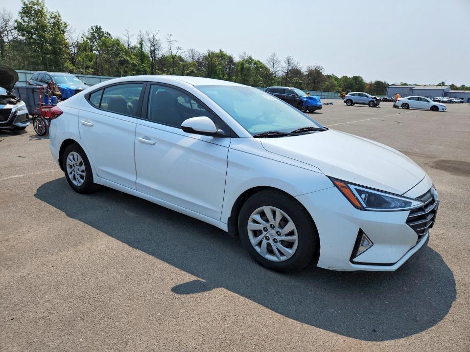 2020 Hyundai Elantra მანქანა იყიდება აუქციონზე, vin: 5NPD74LF6LH616653, აუქციონის ნომერი: 63832506