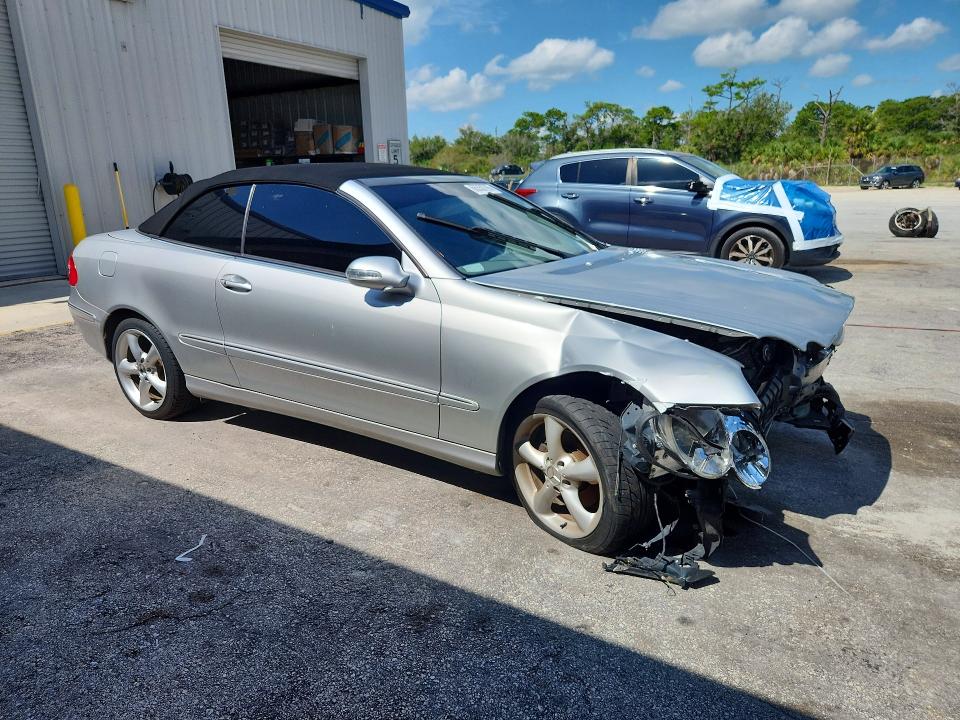 2005 Mercedes-benz Clk მანქანა იყიდება აუქციონზე, vin: WDBTK65J85F133491, აუქციონის ნომერი: 66350786