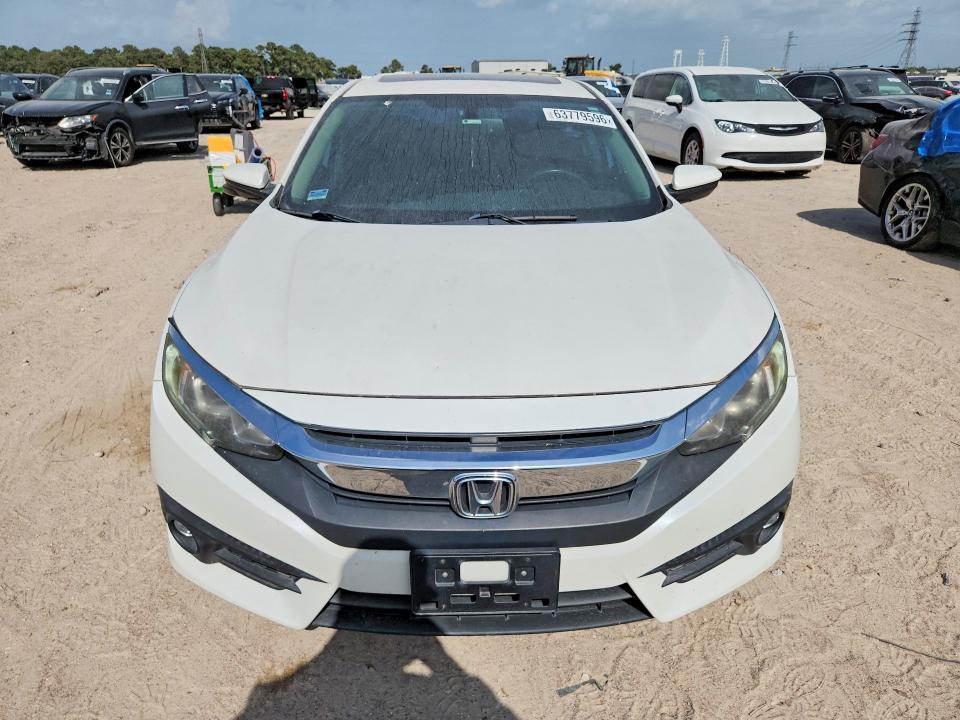 63779596 :رقم المزاد ، 2HGFC1F78HH645855 vin ، 2017 Honda Civic مزاد بيع