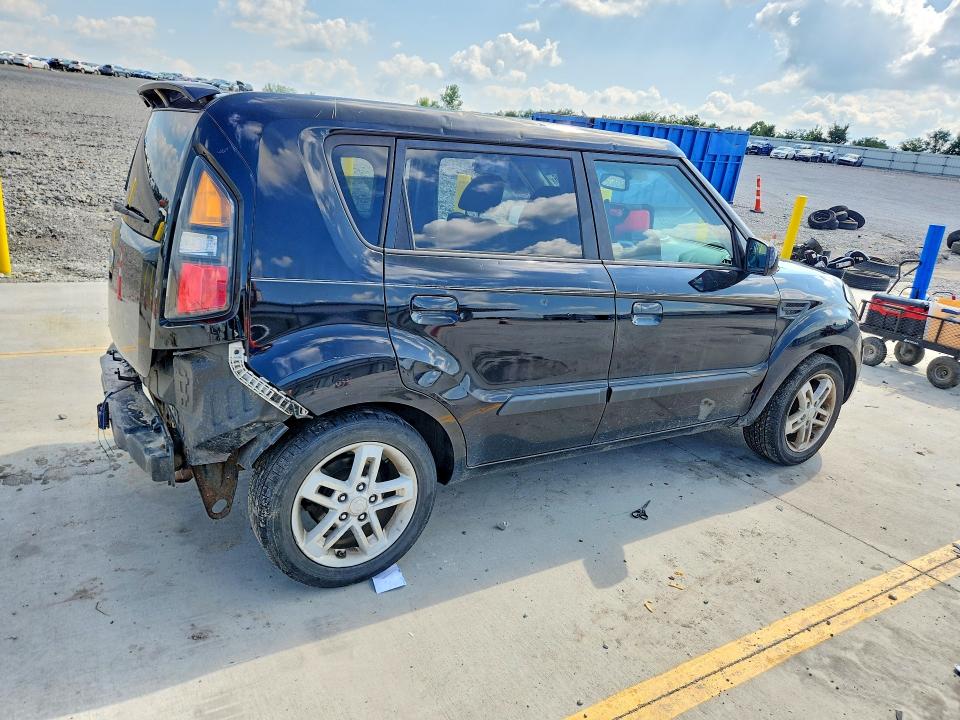 2010 Kia Soul მანქანა იყიდება აუქციონზე, vin: KNDJT2A20A7180659, აუქციონის ნომერი: 63496886