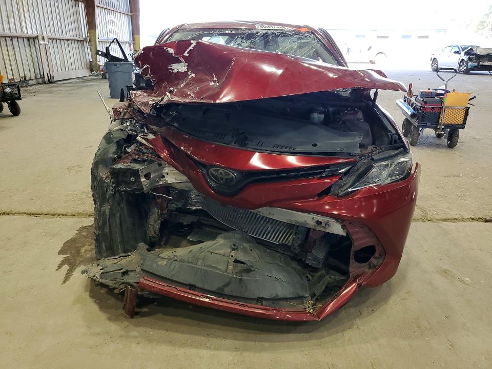 2018 Toyota Camry მანქანა იყიდება აუქციონზე, vin: 4T1B11HK0JU525826, აუქციონის ნომერი: 66097466
