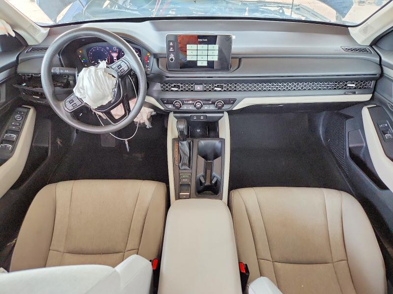 65219196 :رقم المزاد ، 1HGCY1F43TA002038 vin ، 2026 Honda Accord مزاد بيع