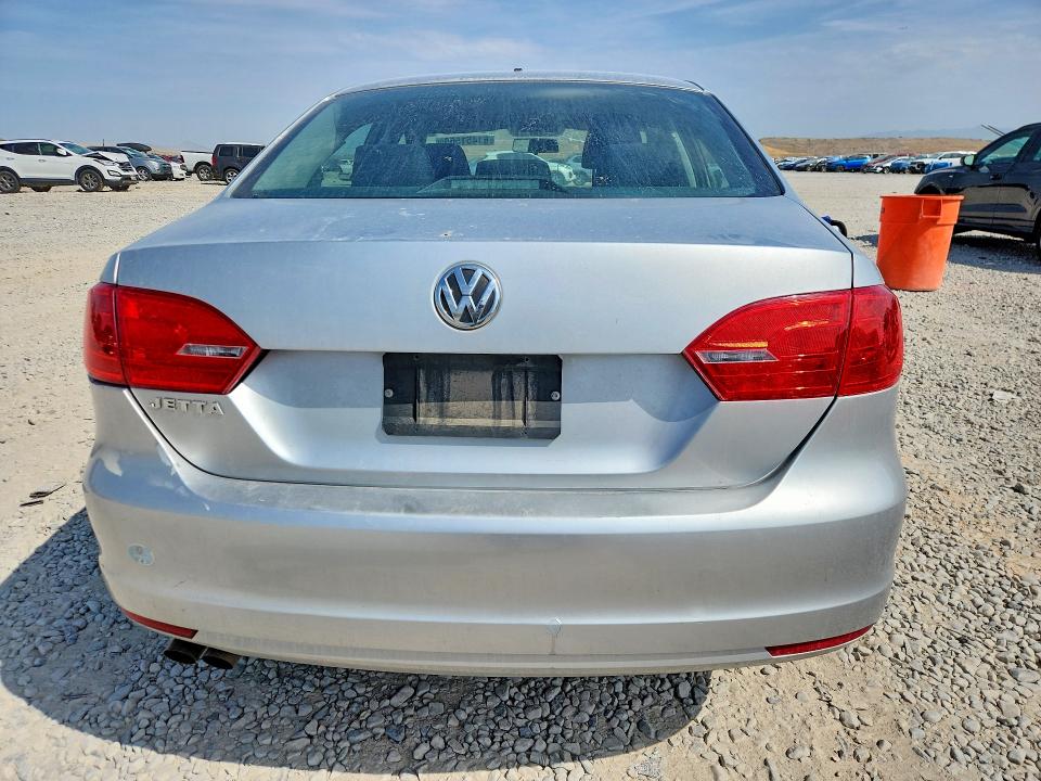 Продаж на аукціоні авто 2014 Volkswagen Jetta, vin: 3VW2K7AJ2EM237691, номер лоту: 61451566
