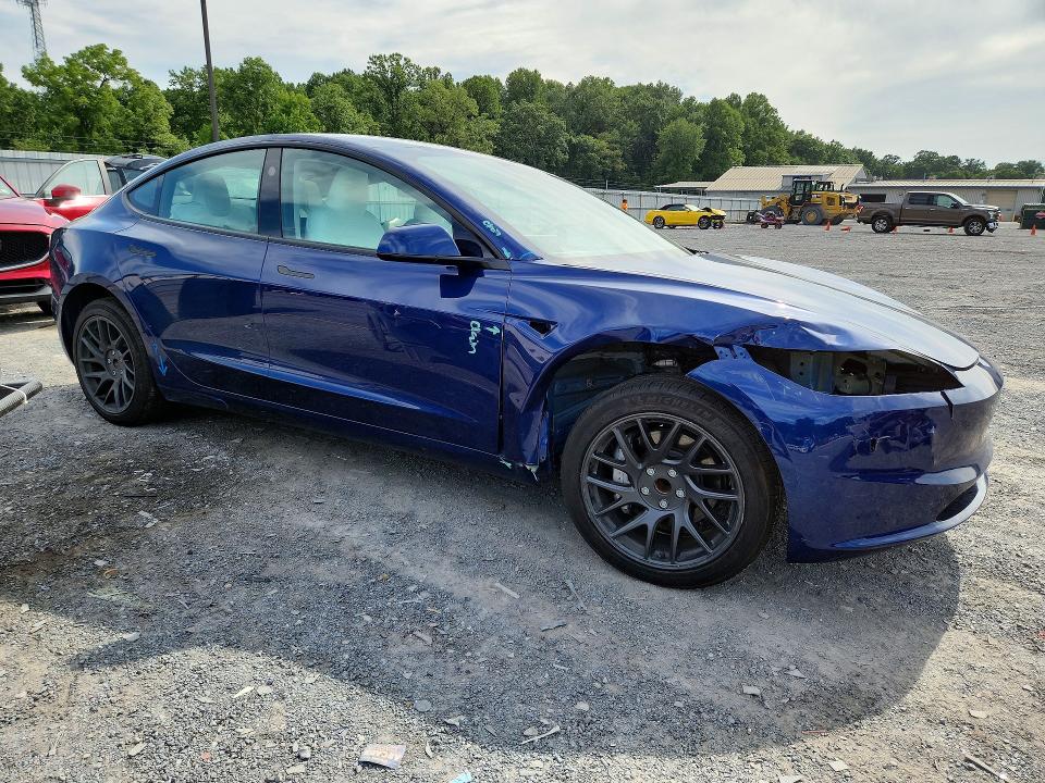 Продажа на аукционе авто 2024 Tesla Model 3, vin: 5YJ3E1EA0RF828697, номер лота: 65132116