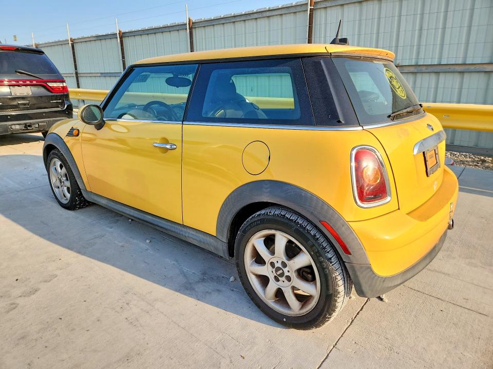 63775216 :رقم المزاد ، WMWMF33509TU70997 vin ، 2009 Mini Cooper مزاد بيع