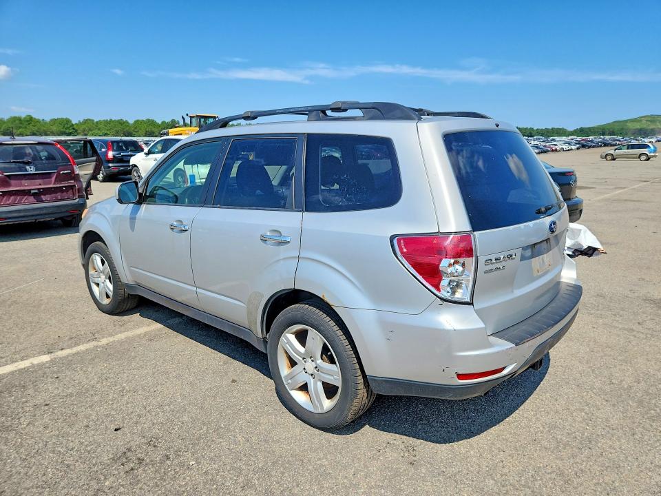 2010 Subaru Ascent Touring W/7-p მანქანა იყიდება აუქციონზე, vin: JF2SH6CC5AH703480, აუქციონის ნომერი: 64243406