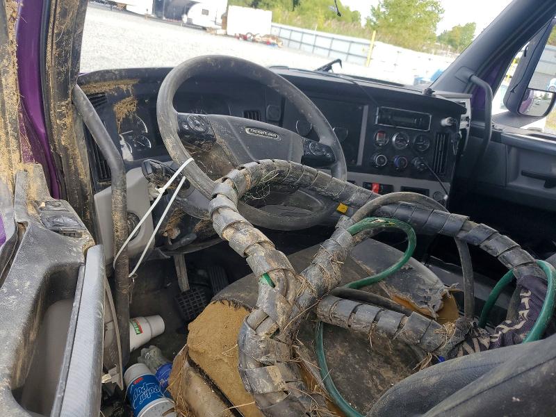 2022 Freightliner Cascadia 126 მანქანა იყიდება აუქციონზე, vin: 3AKJHHDR7NSMY6040, აუქციონის ნომერი: 63878286