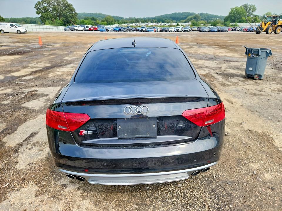 65041016 :رقم المزاد ، WAUVGAFR5DA006242 vin ، 2013 Audi S5 مزاد بيع