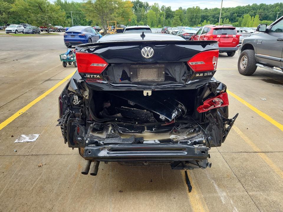 Продажа на аукционе авто 2013 Volkswagen Jetta, vin: 3VWLP7AJ1DM377462, номер лота: 65181546