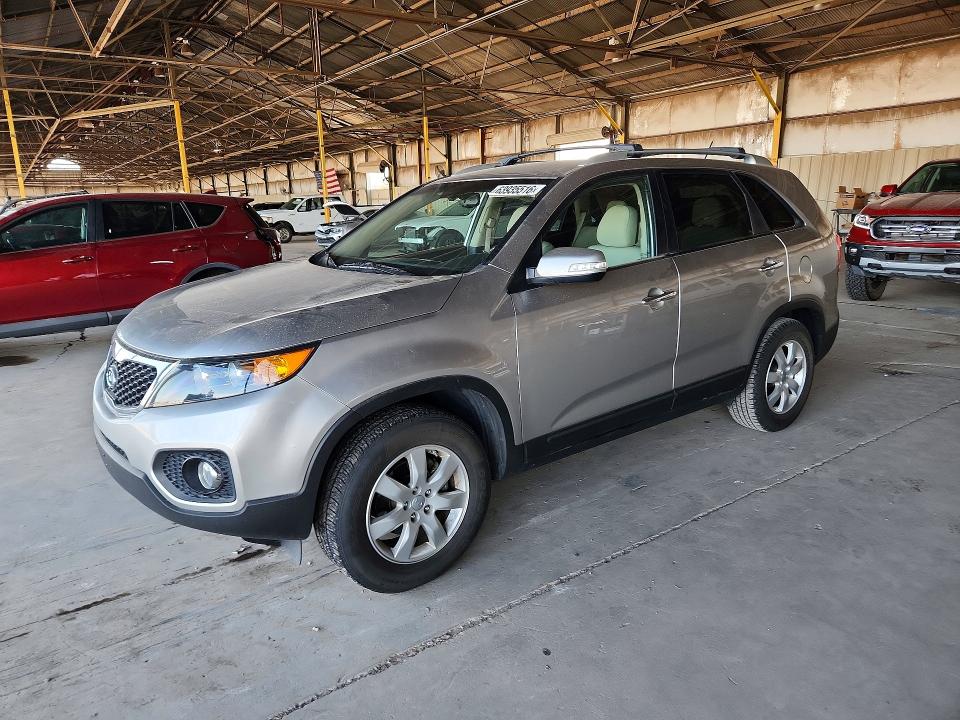 Продажа на аукционе авто 2013 Kia Sorento, vin: 5XYKT4A67DG370713, номер лота: 63935516