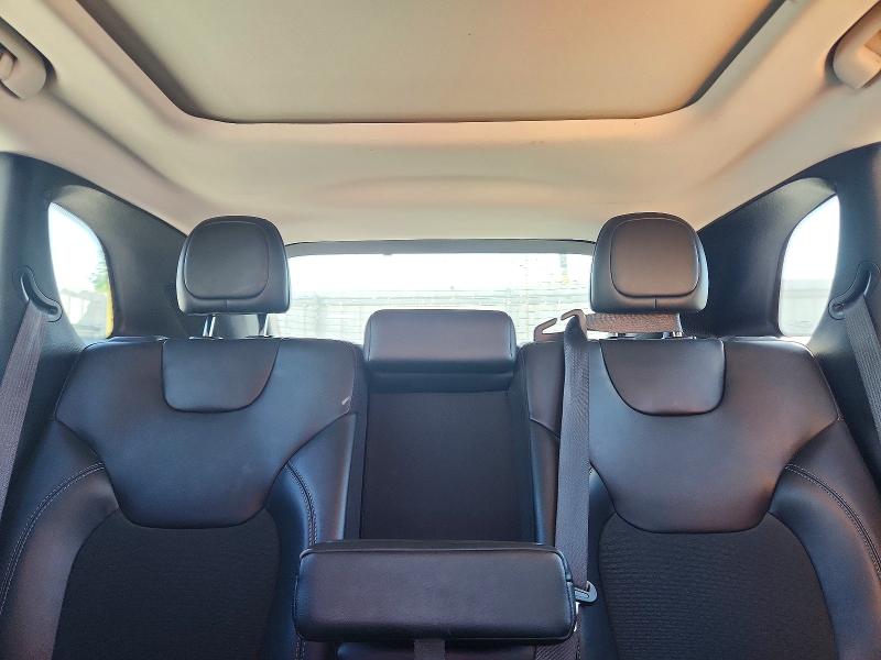 Продаж на аукціоні авто 2021 Jeep Cherokee, vin: 1C4PJMLB8MD114746, номер лоту: 64634336