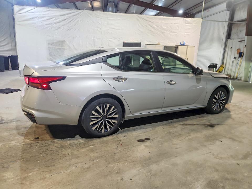 2025 Nissan Altima მანქანა იყიდება აუქციონზე, vin: 1N4BL4DV8SN358052, აუქციონის ნომერი: 65926556