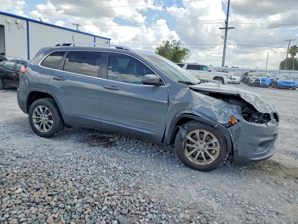 64393516 :رقم المزاد ، 1C4PJLMXXD235766 vin ، 2021 Jeep Cherokee مزاد بيع