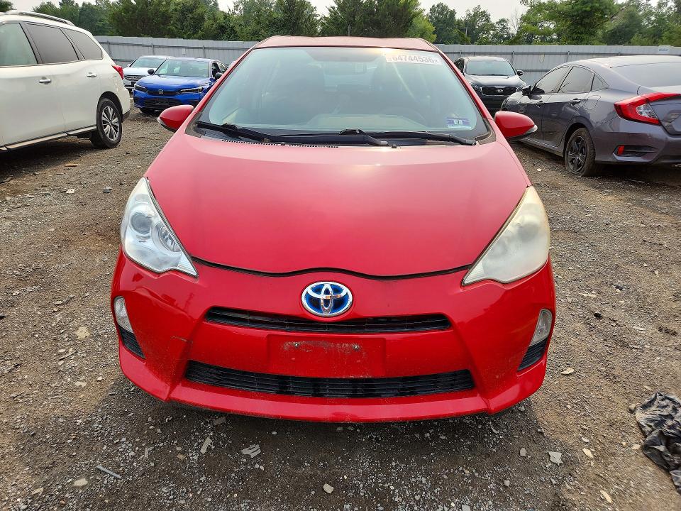2013 Toyota Prius C მანქანა იყიდება აუქციონზე, vin: JTDKDTB31D1057250, აუქციონის ნომერი: 64744536