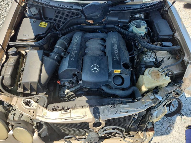 65911746 :رقم المزاد ، WDBJF65J81B244409 vin ، 2001 Mercedes-benz E مزاد بيع
