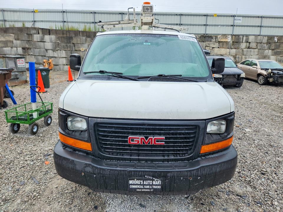 65653776 :رقم المزاد ، 1GTZ7TCBXF1144904 vin ، 2015 Gmc Savana مزاد بيع