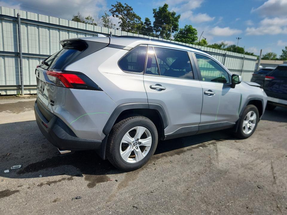 2019 Toyota Rav4 მანქანა იყიდება აუქციონზე, vin: JTMP1RFVXKD043890, აუქციონის ნომერი: 63778446