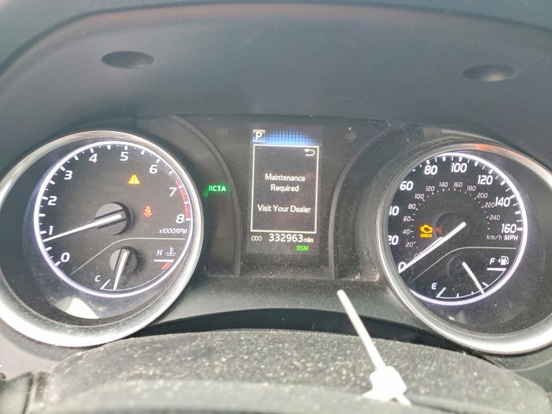 65563186 :رقم المزاد ، 4T1B11HK9JU541054 vin ، 2018 Toyota Camry مزاد بيع