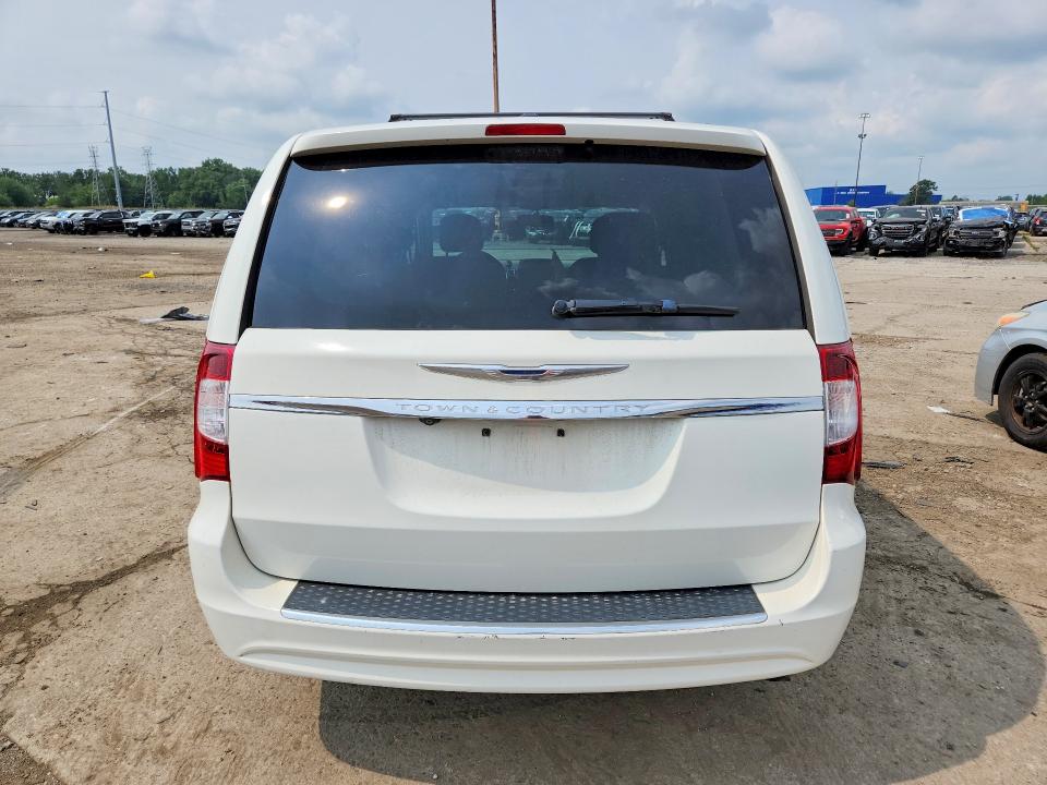 65326726 :رقم المزاد ، 2A4RR5DG0BR785916 vin ، 2011 Chrysler Town & Country مزاد بيع