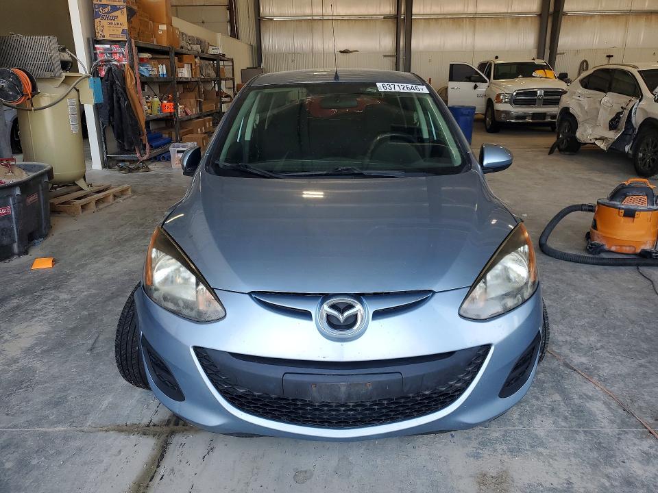 2013 Mazda Mazda2 მანქანა იყიდება აუქციონზე, vin: JM1DE1KY8D0170723, აუქციონის ნომერი: 63712646