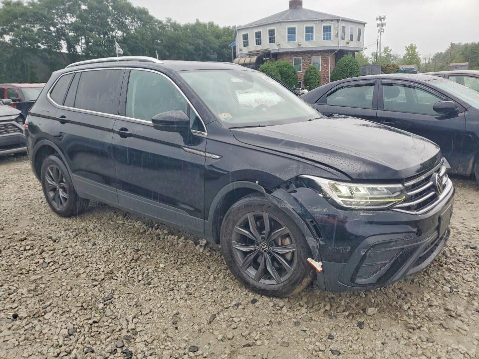 63569886 :رقم المزاد ، 3VVMB7AX0PM077878 vin ، 2023 Volkswagen Tiguan مزاد بيع
