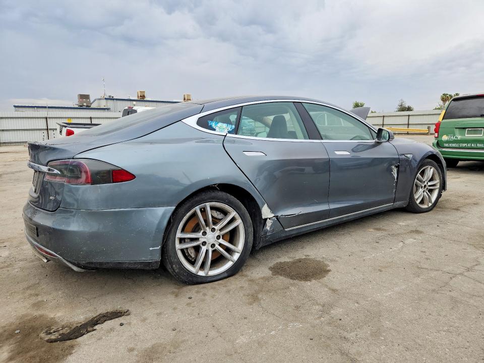 Auction sale of the 2013 Tesla Model S, vin: 5YJSA1CNXDFP28886, lot number: 66772246