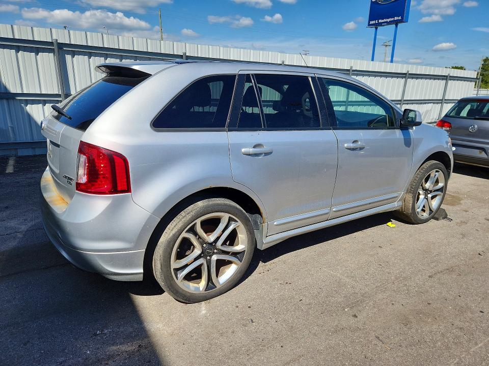 66642506 :رقم المزاد ، 2FMDK4AK5BBA38274 vin ، 2011 Ford Edge مزاد بيع