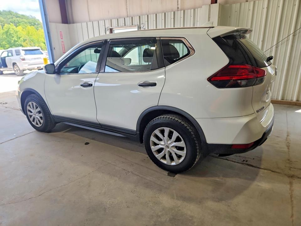 2017 Nissan Rogue მანქანა იყიდება აუქციონზე, vin: KNMAT2MV8HP614939, აუქციონის ნომერი: 65052266