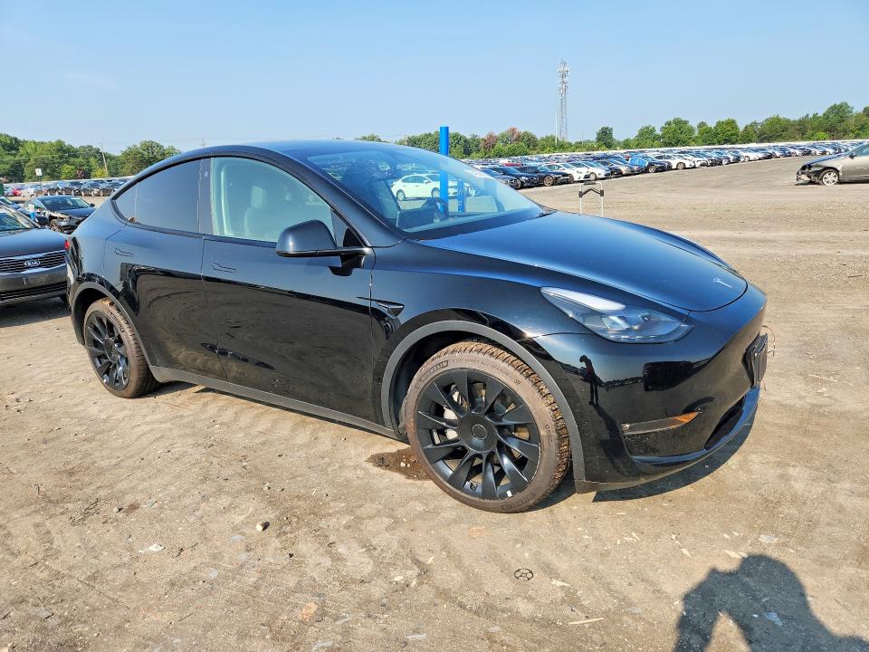 Продаж на аукціоні авто 2023 Tesla Model Y, vin: 7SAYGAEE5PF696829, номер лоту: 64268876