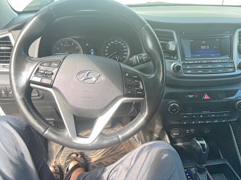 65453546 :رقم المزاد ، KM8J3CA21HU264373 vin ، 2017 Hyundai Tucson مزاد بيع