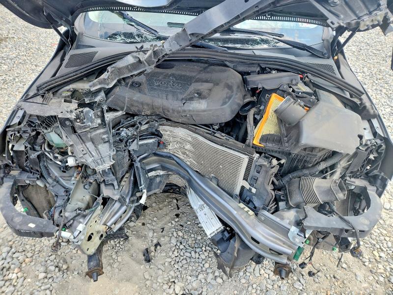Продажа на аукционе авто 2017 Volvo S60, vin: YV126MFL5H2432075, номер лота: 63704186