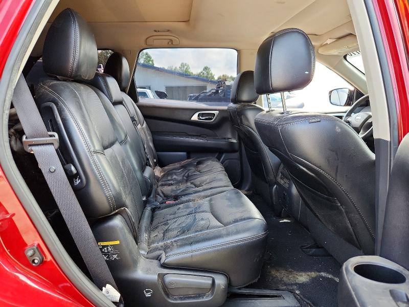 66060776 :رقم المزاد ، 5N1DR2MM6HC628344 vin ، 2017 Nissan Pathfinder مزاد بيع