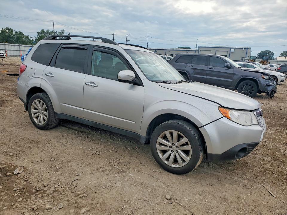 2011 Subaru Forester მანქანა იყიდება აუქციონზე, vin: JF2SHBDC7BH726414, აუქციონის ნომერი: 65540946
