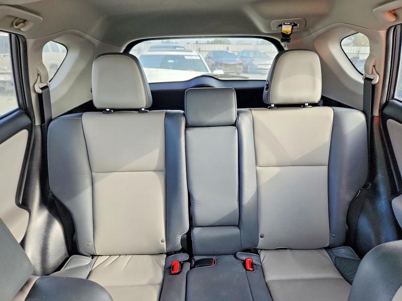 Продажа на аукционе авто 2015 Toyota Rav4, vin: 2T3YFREV9FW210238, номер лота: 63616946