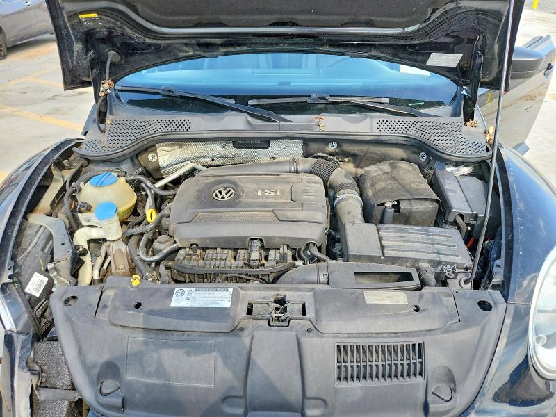 2015 Volkswagen Beetle მანქანა იყიდება აუქციონზე, vin: 3VWF17AT6FM655565, აუქციონის ნომერი: 67142446