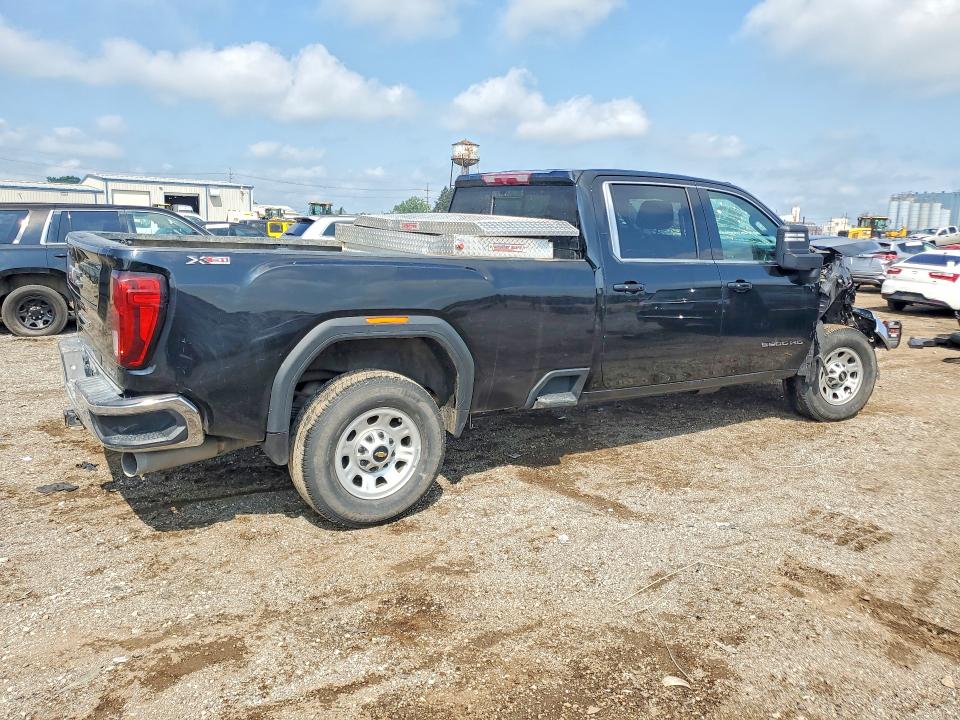 64242596 :رقم المزاد ، 1GT49TEY7PF261513 vin ، 2023 Gmc Sierra مزاد بيع