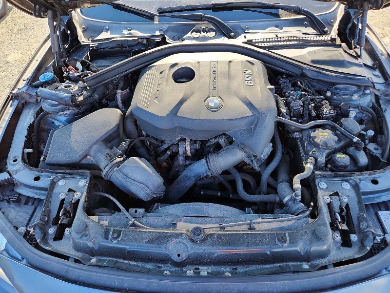 65413226 :رقم المزاد ، WBA8D9G32HNU64446 vin ، 2017 Bmw 330 مزاد بيع