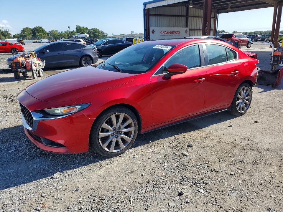 Продажа на аукционе авто 2021 Mazda 3, vin: JM1BPACL4M1326108, номер лота: 66916286