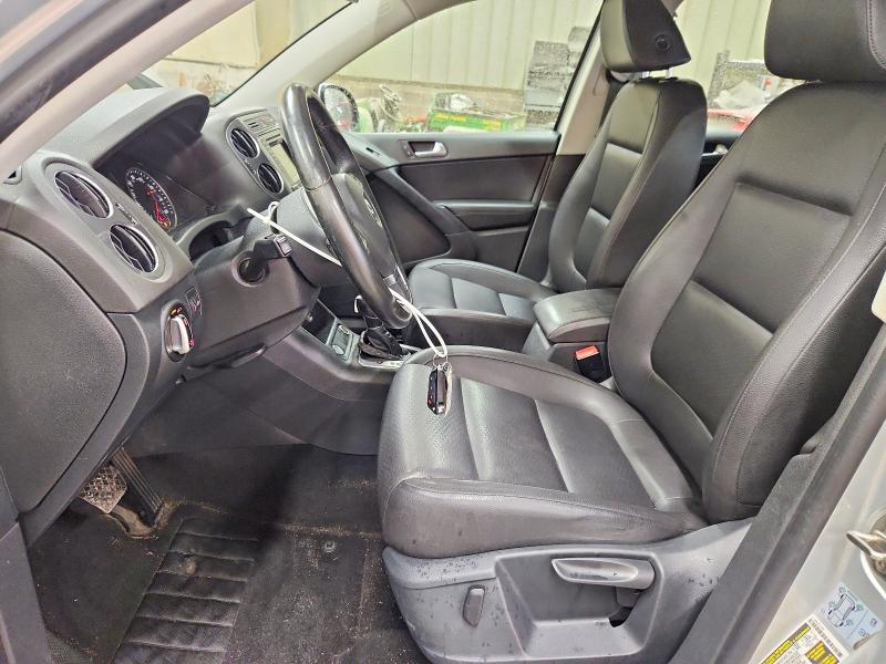 2016 Volkswagen Tiguan მანქანა იყიდება აუქციონზე, vin: WVGAV7AX3GW529083, აუქციონის ნომერი: 60591146