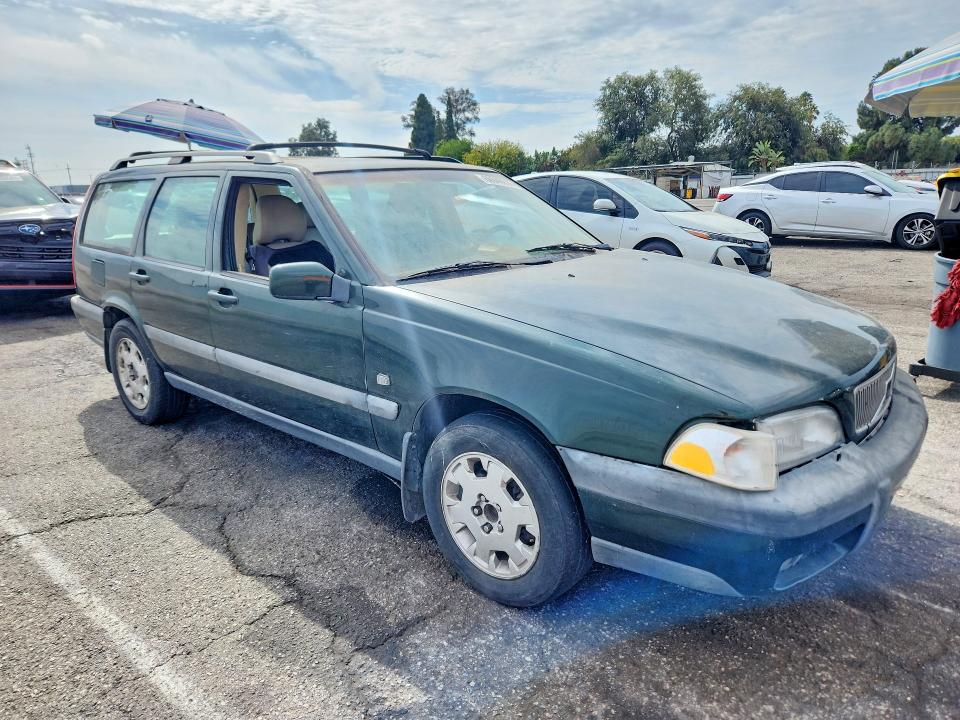 2000 Volvo V70 მანქანა იყიდება აუქციონზე, vin: YV1LZ56D6Y2657339, აუქციონის ნომერი: 66948016
