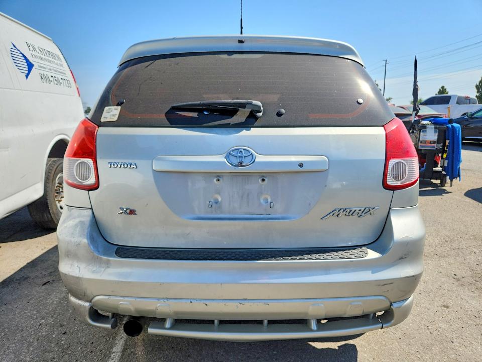 63446786 :رقم المزاد ، 2T1KR32E33C102377 vin ، 2003 Toyota Matrix مزاد بيع