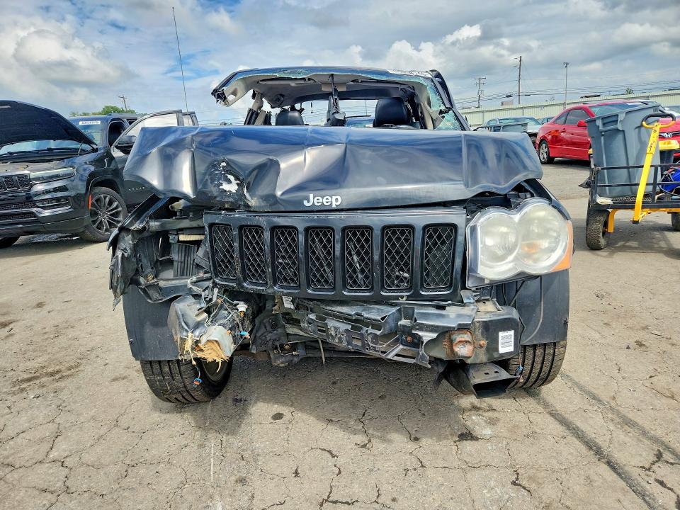 2008 Jeep Grand Cherokee მანქანა იყიდება აუქციონზე, vin: 1J8HR78348C101013, აუქციონის ნომერი: 64008146